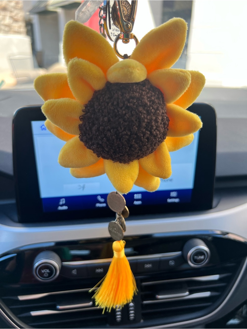 Sunflower Plush Keychain Tassel - Yellow scentsy